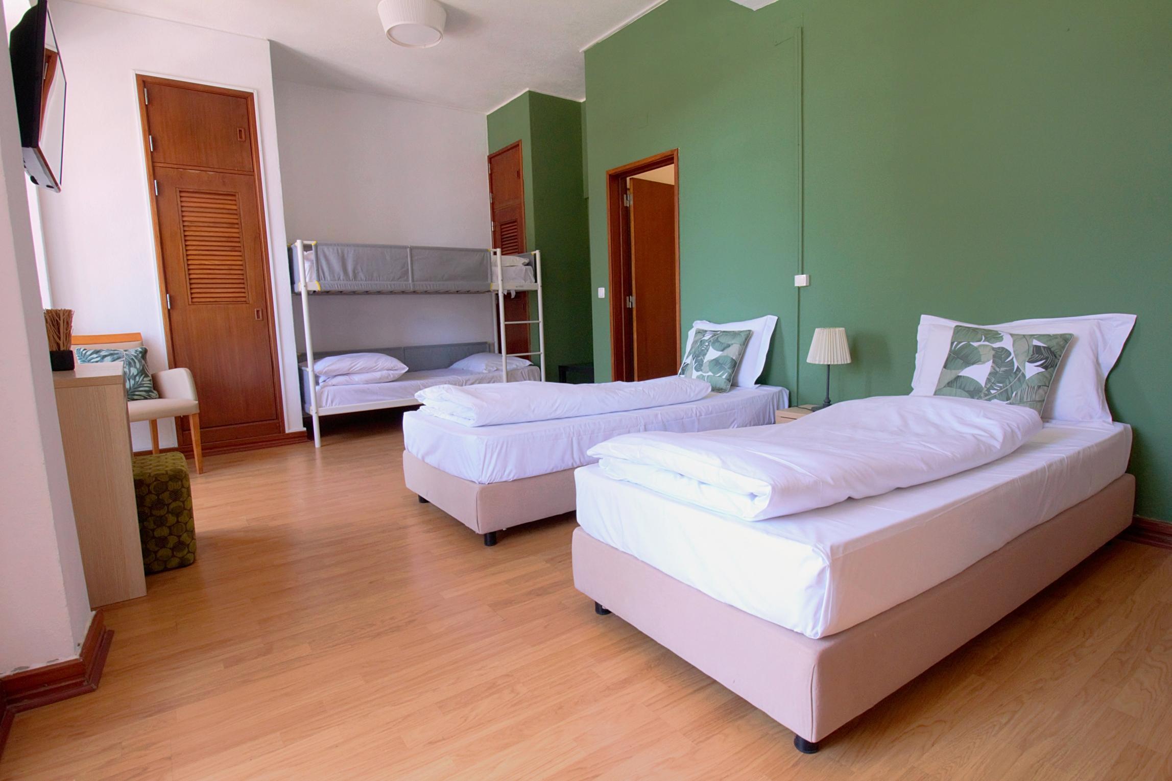 Wot Sintra Sarrazola Hotel Colares Bagian luar foto