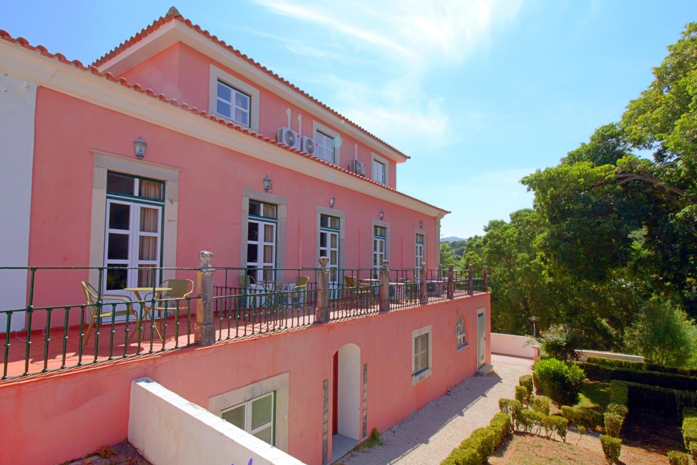 Wot Sintra Sarrazola Hotel Colares Bagian luar foto